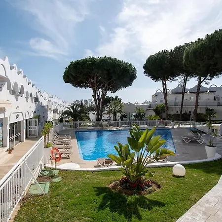 Casadelsol-marbella-slonce,piasek,szmaragdowa Woda